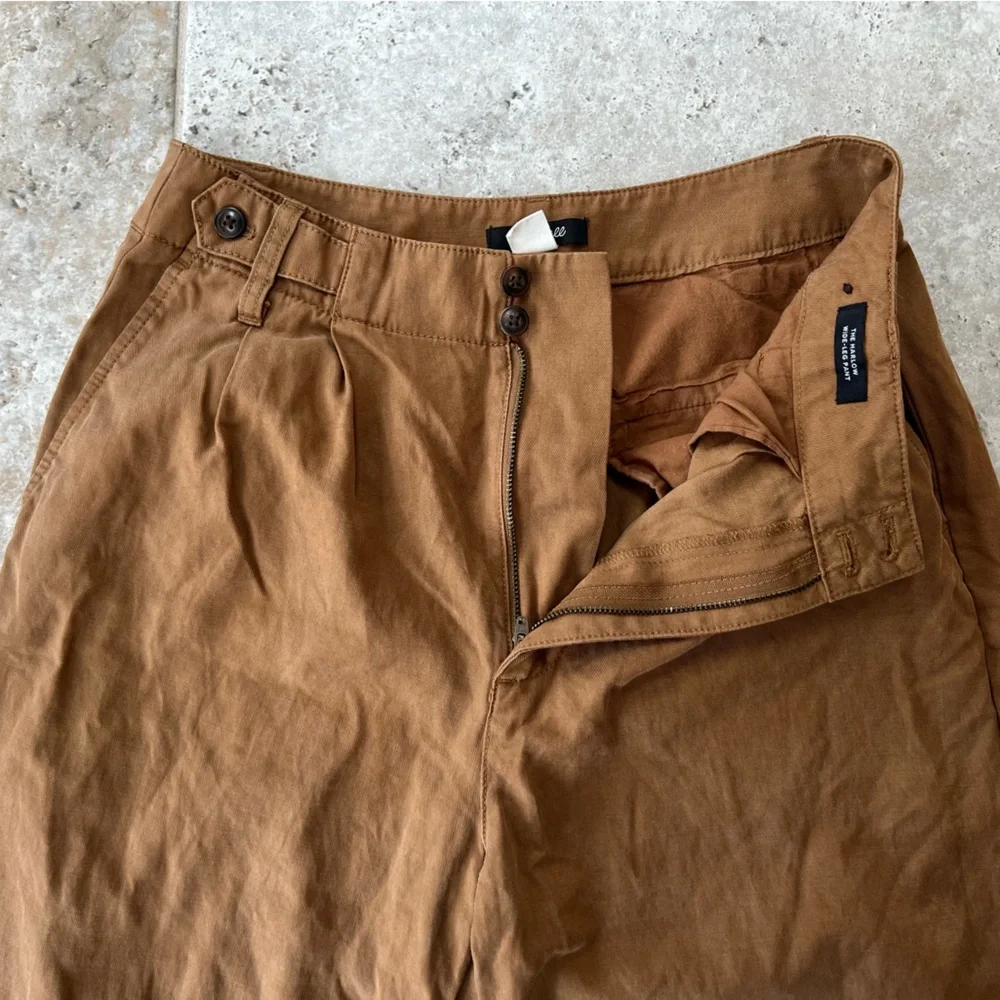 Madewell The Harlow Wide-Leg Linen Blend Pant in Acorn Brown, size 4 - Picture 7 of 13